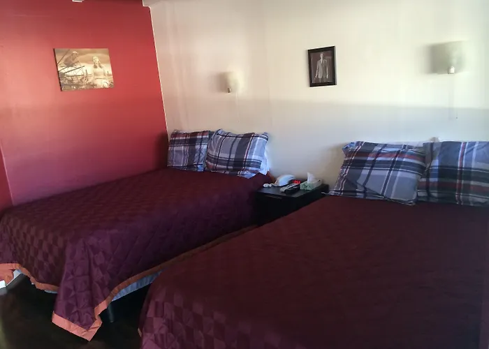 Motel Highlander 2*